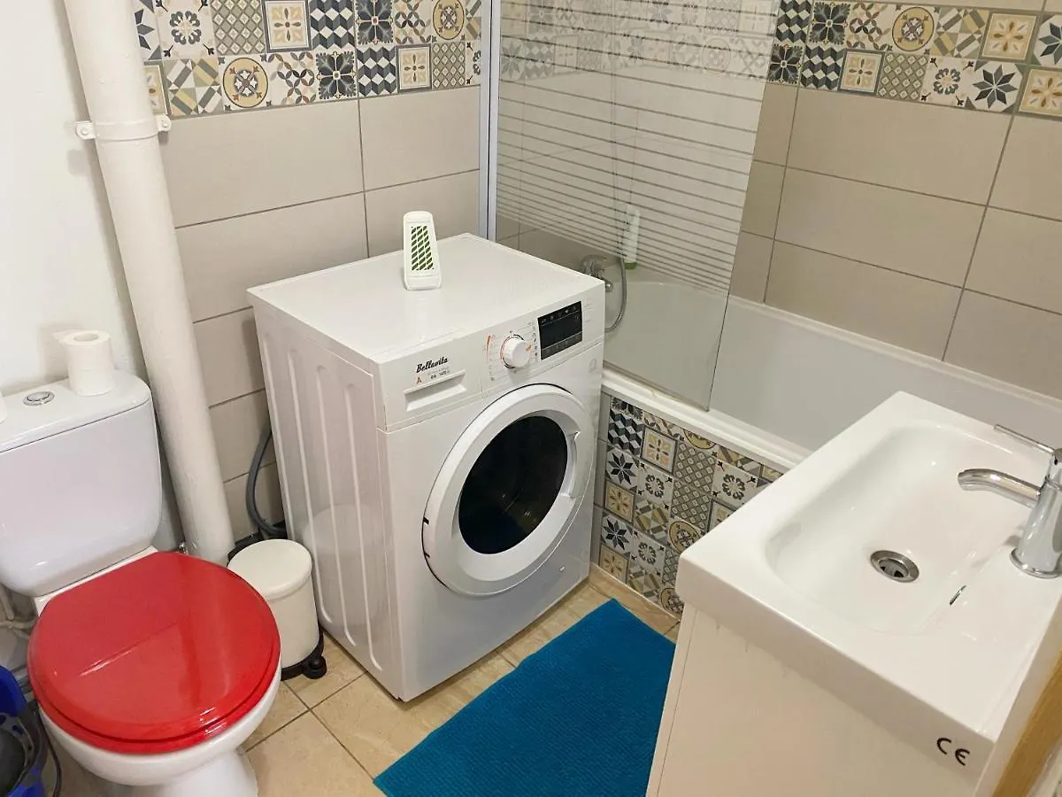 Appartement CHIC&COSY F1 CENTRE-VILLE GARE Chateaucreux NETFLIX Saint-Etienne